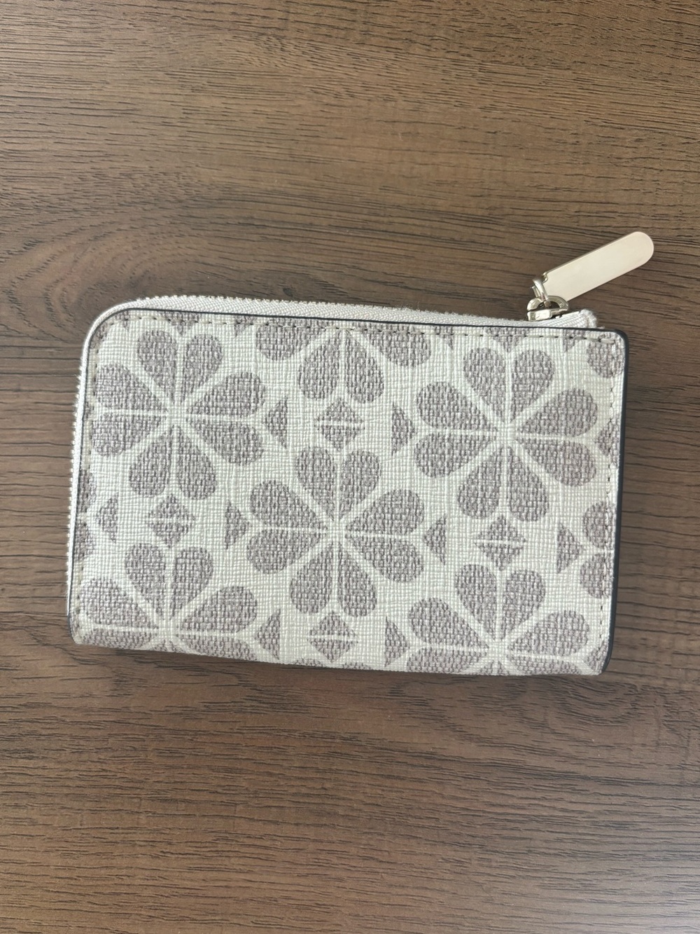 Kate Spade Small Flower Key Pouch Wallet - Picture 2 of 7